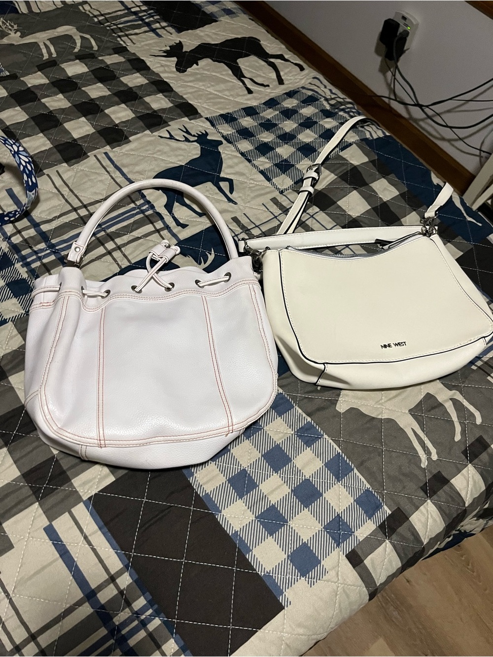 (2) EUC BUNDLE BONGO BAG & NINE WEST WONT SEPARATE